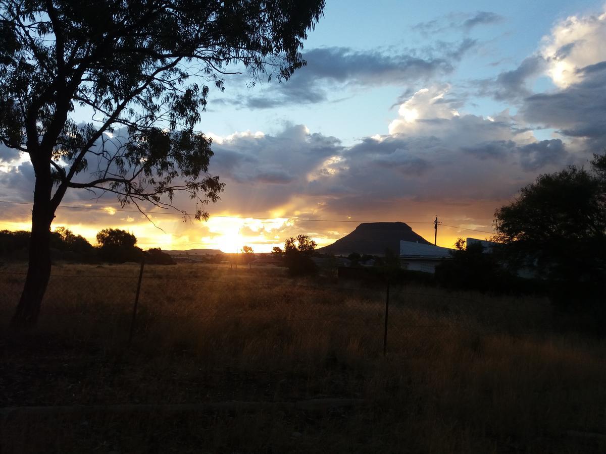 Skietberg Lodge Colesberg Exterior photo